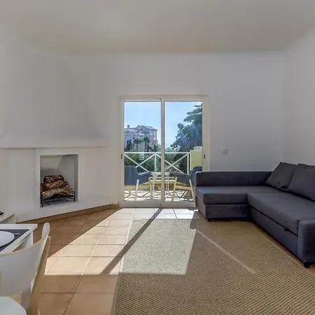 Flh Da Luz With Pool Apartment *